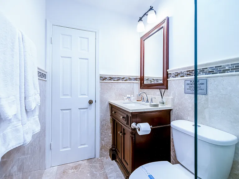 12440 SW 207th Ter — Photo 21