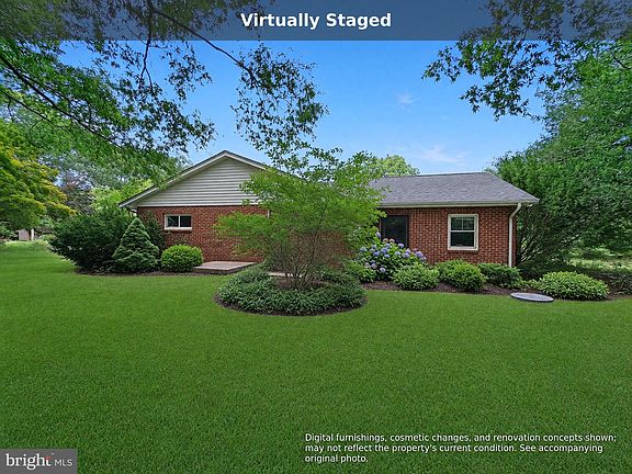 2nd image of 31232 Ward Rd