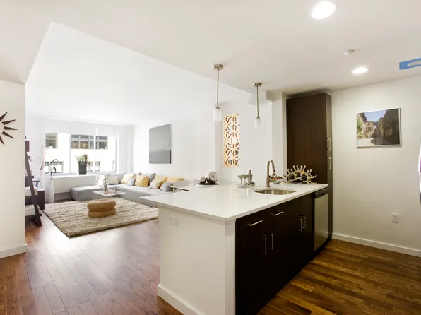 260 W 26th St APT 3E, New York, NY 10001