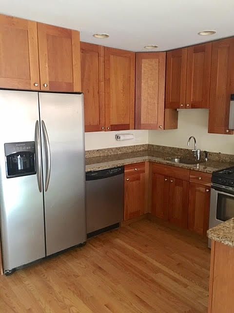 1st image of 2036 N Larrabee St #8017A
