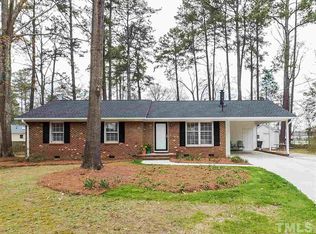 1805 Oak St, Apex, NC 27502