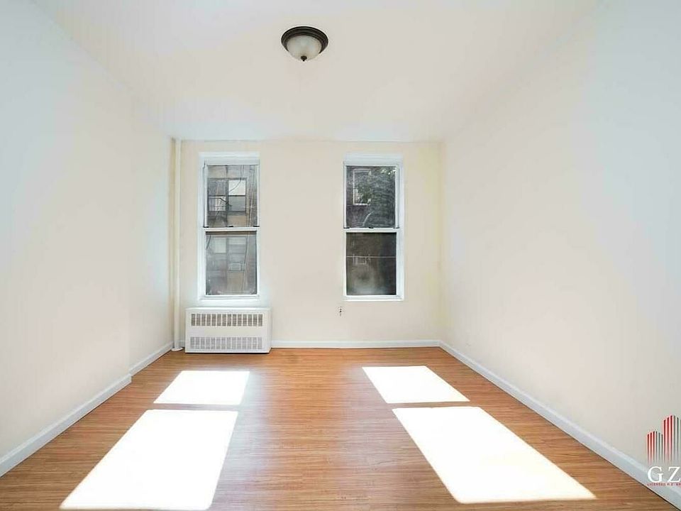 1st image of 316 E 62nd St