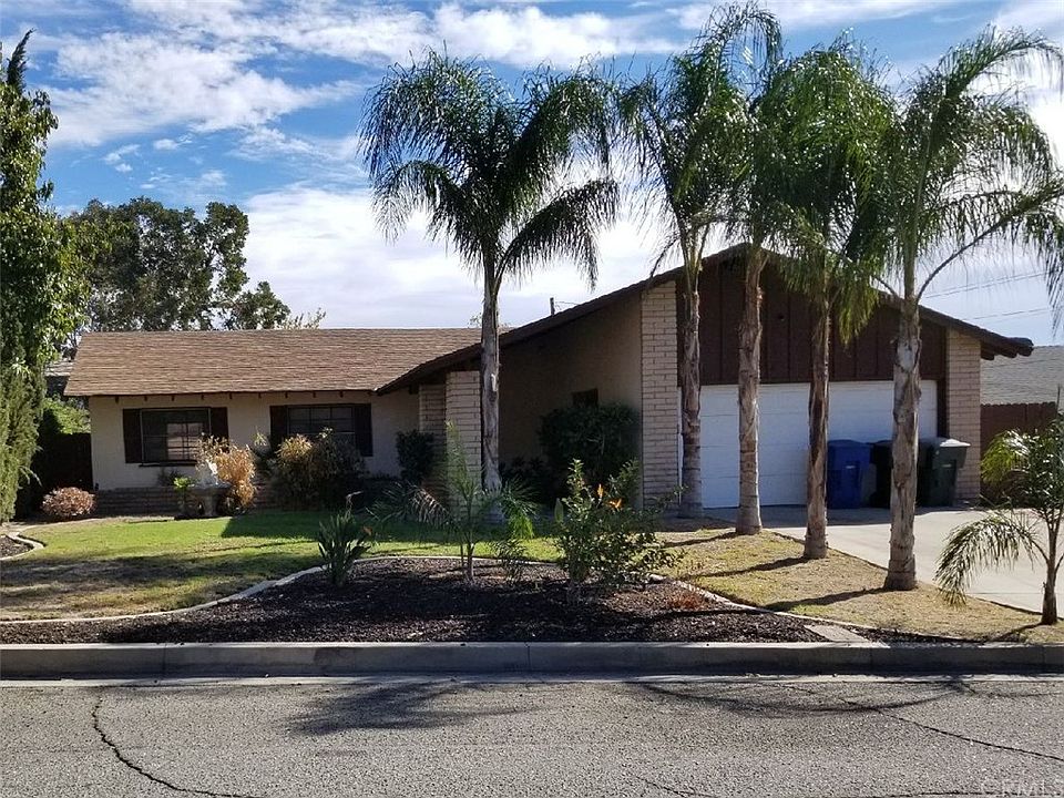 1st image of 5255 N Mountain View Ave