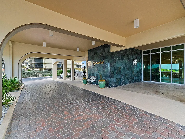 5440 N Ocean Dr #907 — Photo 59