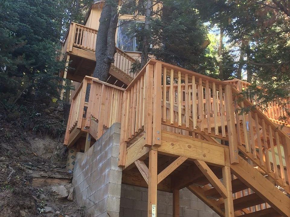 1st image of 581 Sunderland Ct
