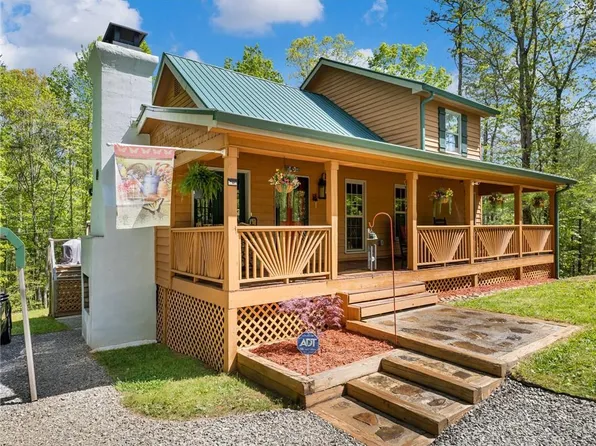 529 Hensley Way, Marble Hill, GA 30148