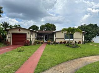 852 SW 68th Ave, North Lauderdale, FL 33068