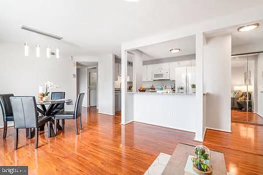 4th image of 8384 Brockham Dr Suite 8384-L