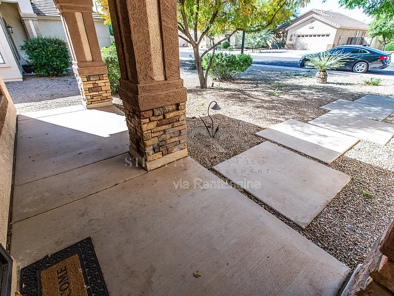 4323 E Ivanhoe St — Photo 5