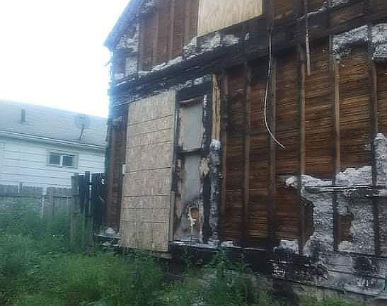 5th image of 1614 N Temple Ave