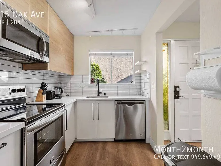 415 Oak Ave — Photo 8