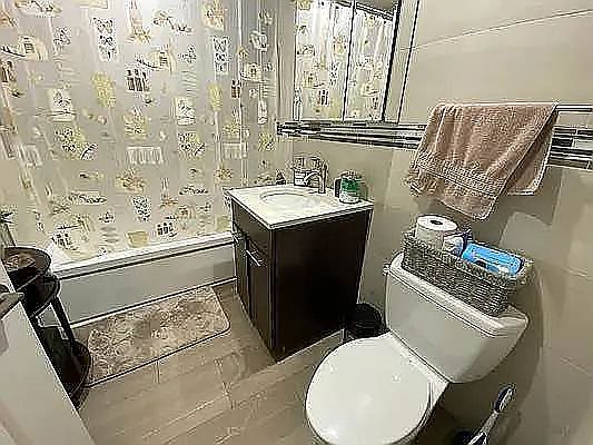 4th image of 25-34 31st St #6D