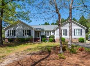 104 Amity Dr, Knightdale, NC 27545