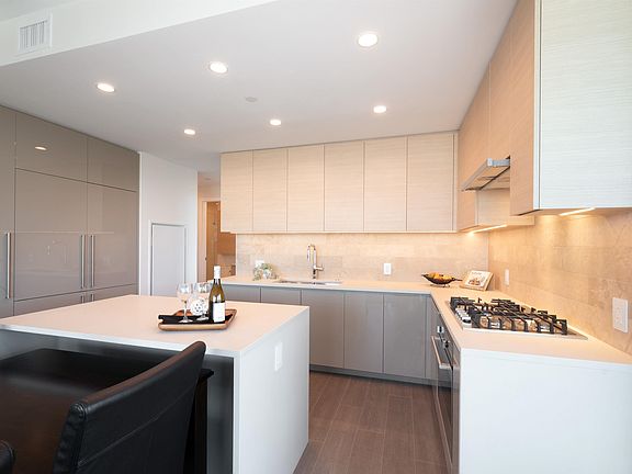 2nd image of 4168 Lougheed Hwy #3807