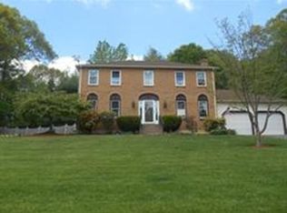 37 Harmony Dr, Millville, MA 01529