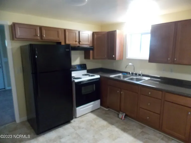 5900 New Bern Hwy — Photo 10