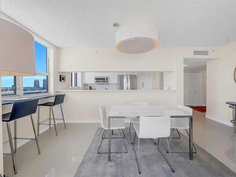 650 West Ave #1912 — Photo 3