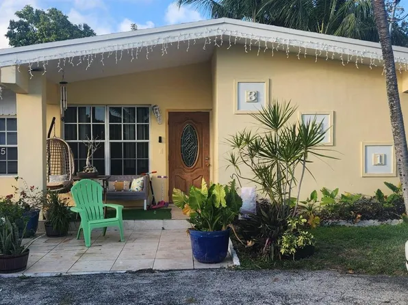 381 NE 172nd St, North Miami Beach, FL 33162
