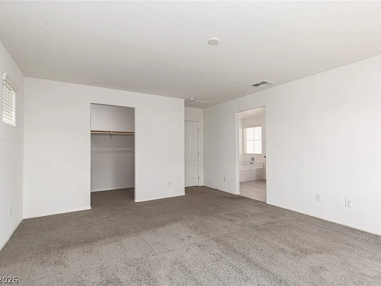 8045 Skye Foxx St — Photo 26
