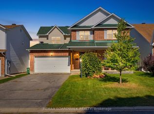 47 Mika St, Ottawa, ON K2S1K6