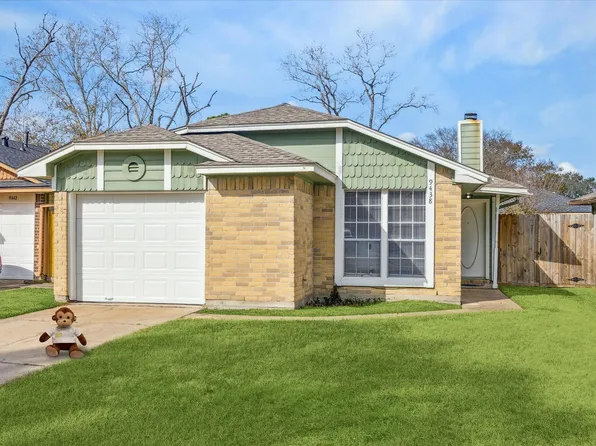 9438 Rippling Fields Dr, Houston, TX 77064