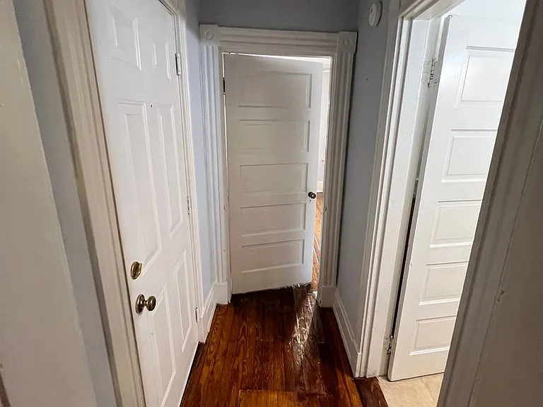 8 N. Auburn Ave. — Photo 9