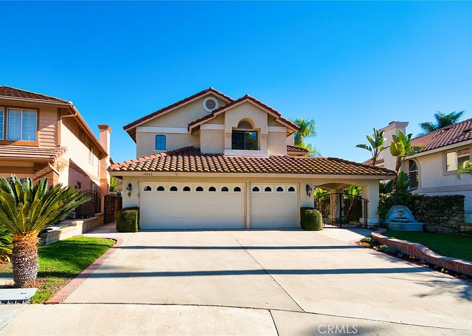1st image of 14043 Robin Crest Ln