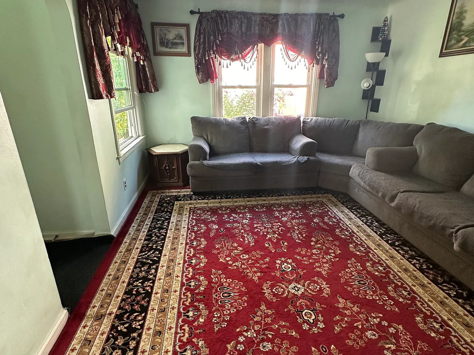 107 Rosemary St SE — Photo 2