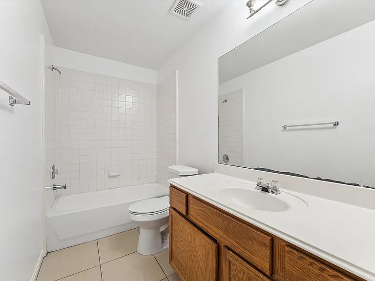 6831 Catarina Cir — Photo 9
