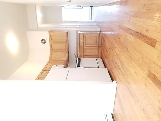 Rented by City Express Realty & Management Corp | media 62