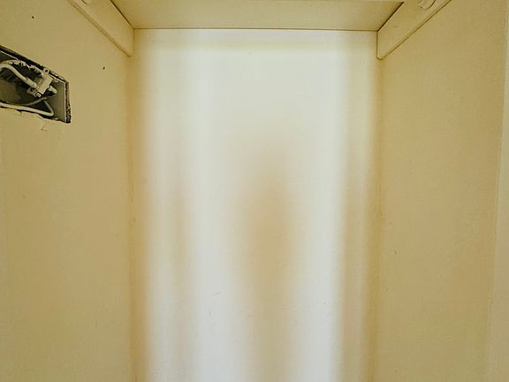 4th image of 881 Ridgewood Dr #103001023