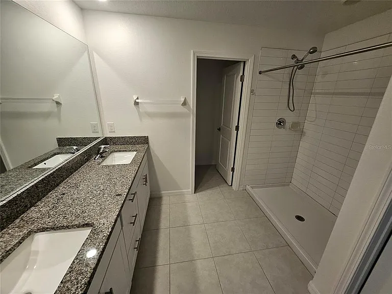 12751 Weston Oaks Ln — Photo 45
