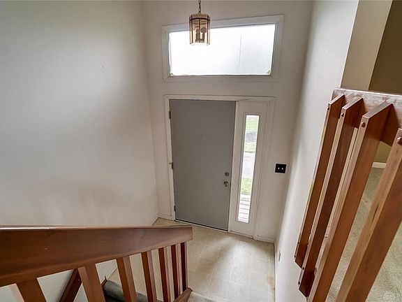 4th image of 7801 Port Cir