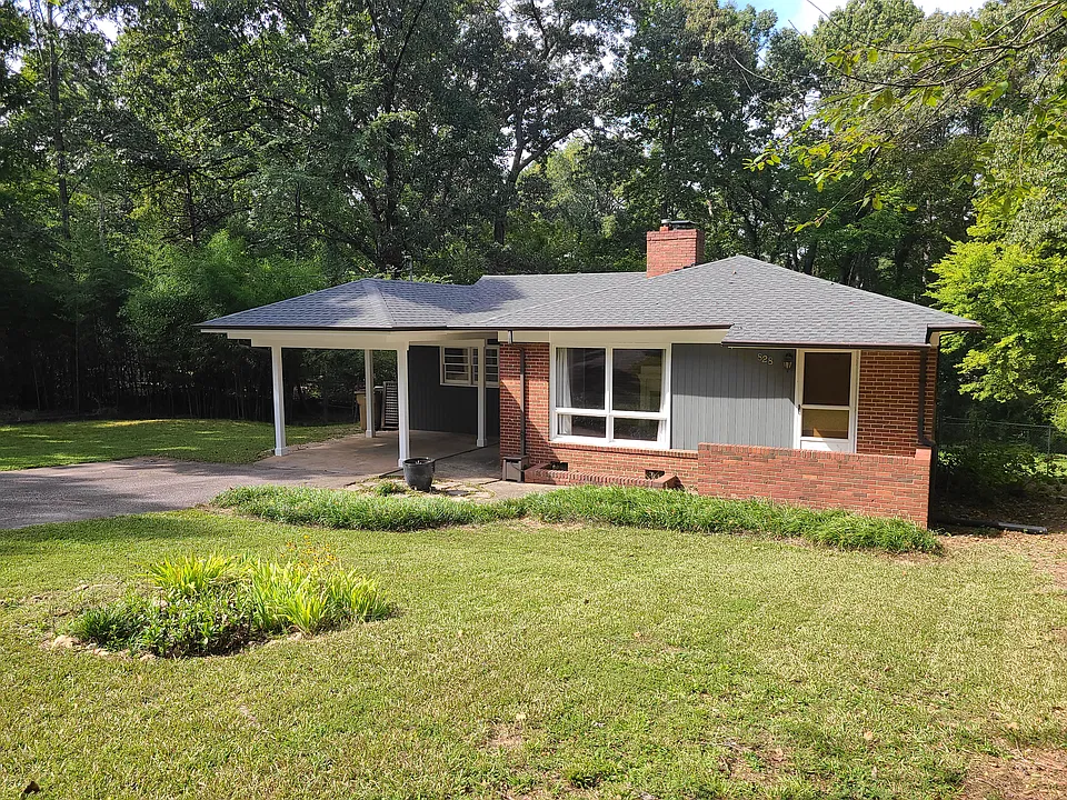 828 Merrie Rd