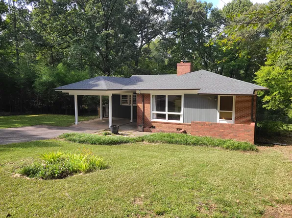 828 Merrie Rd, Raleigh, NC 27606