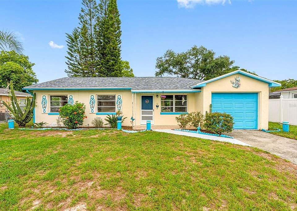 1st image of 126 W Grapefruit Cir