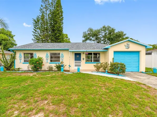 126 W Grapefruit Cir, Clearwater, FL 33759