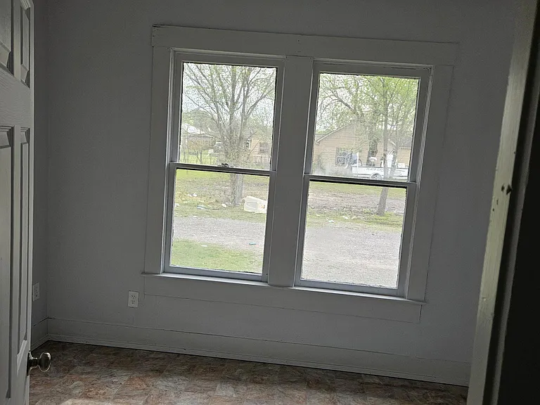 508 Allen Ave — Photo 6