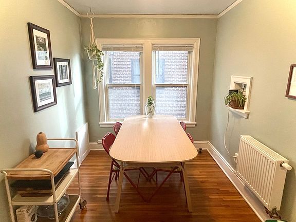 5th image of 1290 W Grand Ave #1290203
