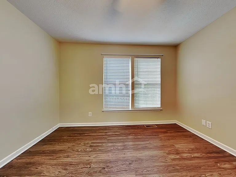 1425 Windstar Ct — Photo 15