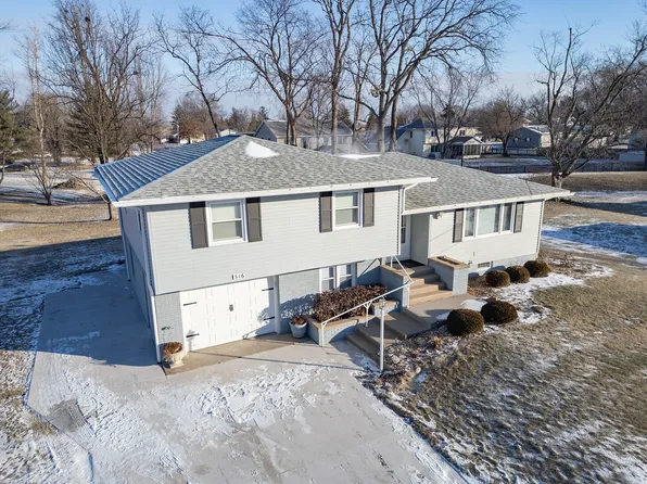 316 W North St, Cambridge, IL 61238