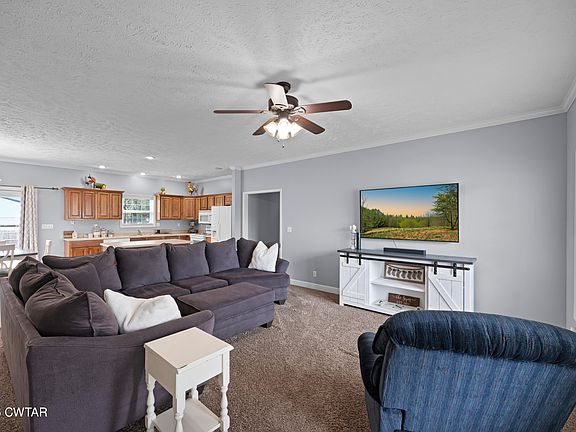 3rd image of 6194 Graball Dr