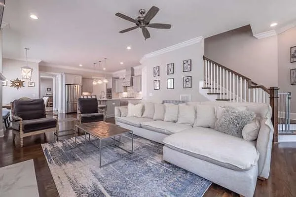 5050 Nelson Dr — Photo 4