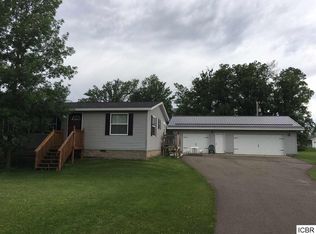 217 Pine St, Federal Dam, MN 56641