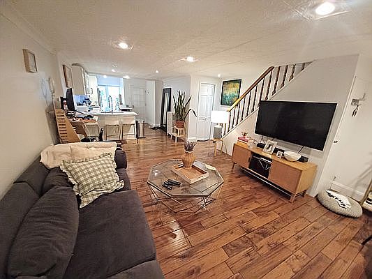 1st image of 1204 8th Ave #1