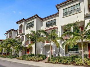 11751 SW 13th Ct, Hollywood, FL 33025