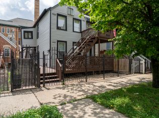 1425 W 16th St #RB, Chicago, IL 60608