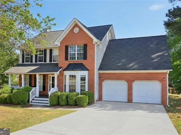3382 Summit Glen Dr, Loganville, GA 30052