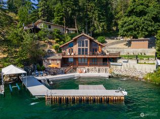 16518 S Lakeshore Rd, Chelan, WA 98816