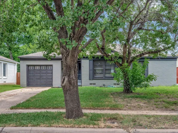1710 Plymouth Dr N, Irving, TX 75061